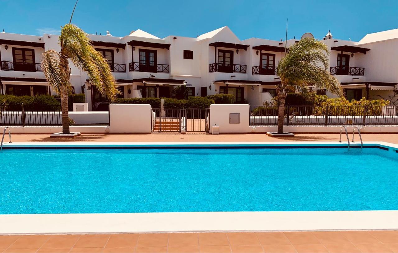 Lovely Casa Felicidad, Swimming Pool, Wifi X Private Garden Playa Blanca  Luaran gambar