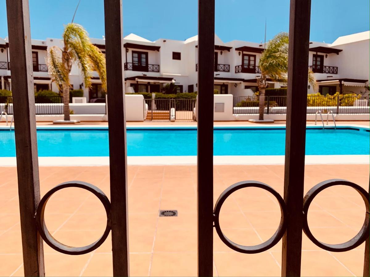 Lovely Casa Felicidad, Swimming Pool, Wifi X Private Garden Playa Blanca  Luaran gambar