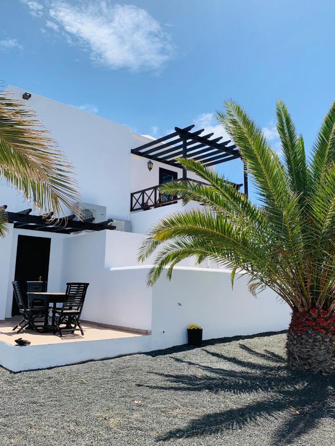 Lovely Casa Felicidad, Swimming Pool, Wifi X Private Garden Playa Blanca  Luaran gambar