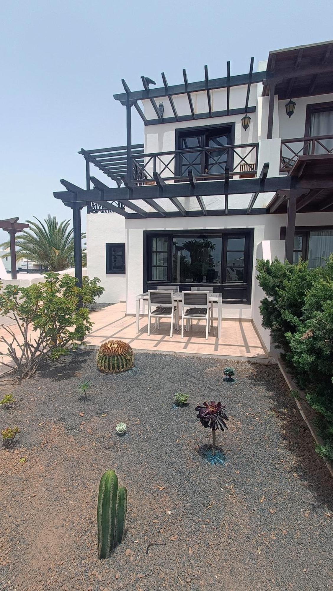 Lovely Casa Felicidad, Swimming Pool, Wifi X Private Garden Playa Blanca  Luaran gambar
