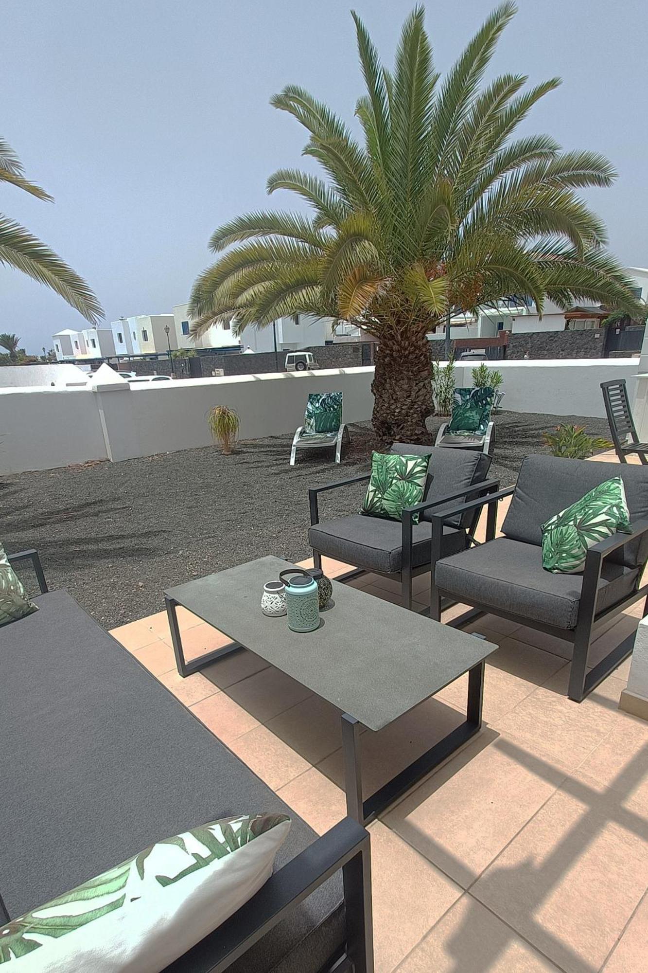 Lovely Casa Felicidad, Swimming Pool, Wifi X Private Garden Playa Blanca  Luaran gambar
